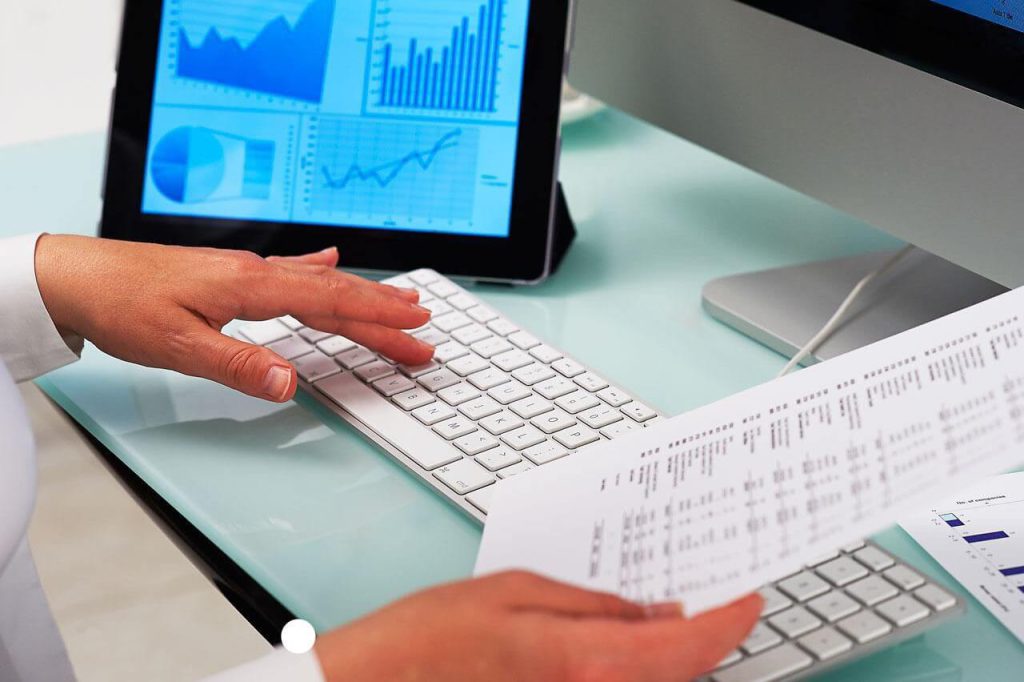 Why You Should Track Your Business Expenses Daily?